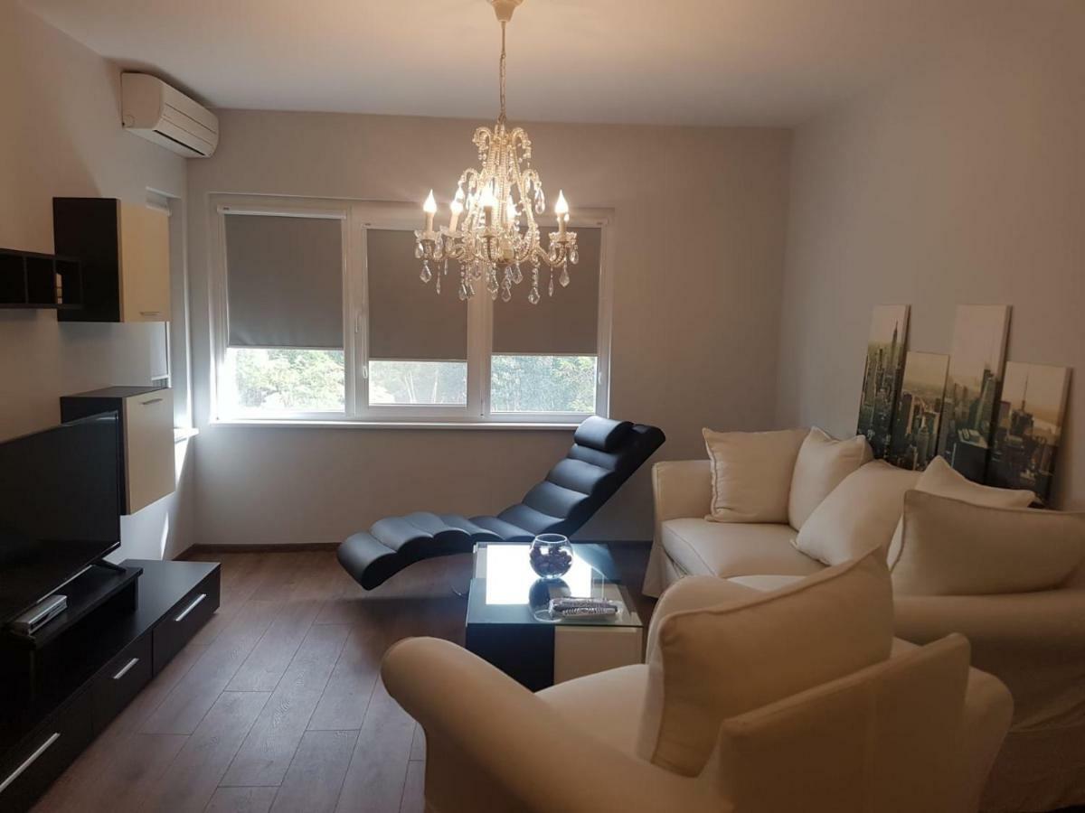 Odessus Apartamento Varna Exterior foto